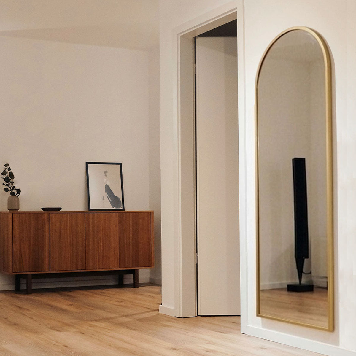 Ellis-Full Length Arched Mirror — Gold